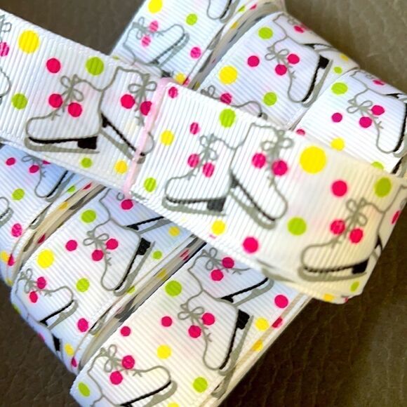 Grosgrain Ribbon 7/8” 5 yards 5/$20 Christmas Winter ice skates snow skating new - Picture 1 of 7